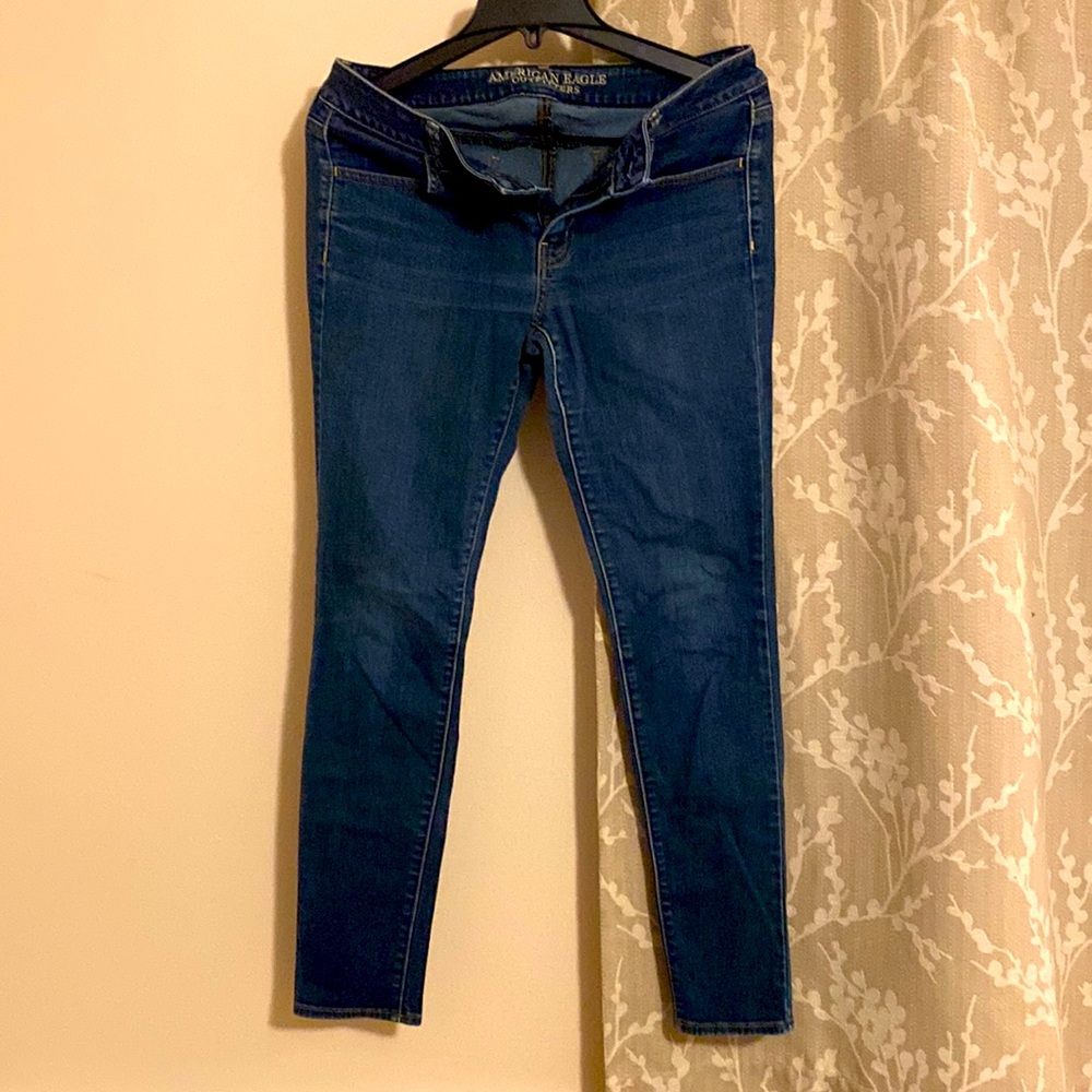 American Eagle Size 8 Skinny Jeans
